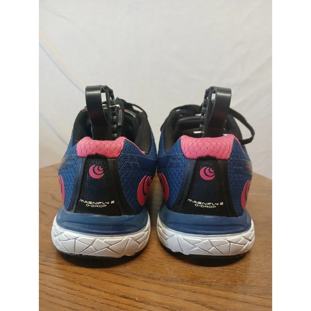 Topo athletic womens magnifly 2 size 10 0 drop minimal barefoot